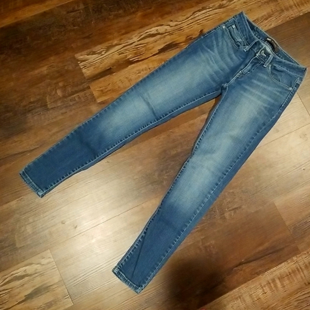Levi's 535 legging jeans, sz 5m, excellent condition